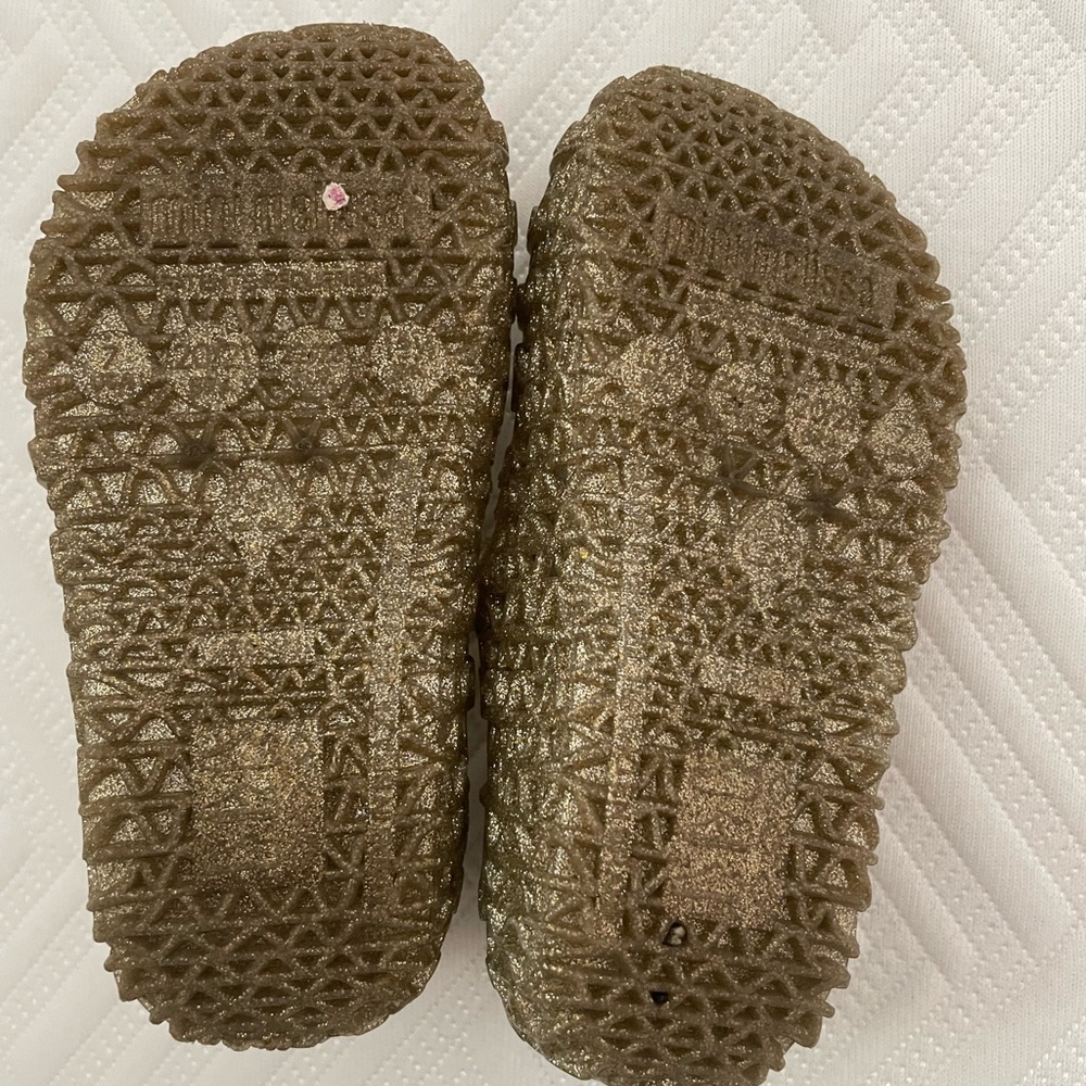 Mini Melissa Campana toddler size 7 gold